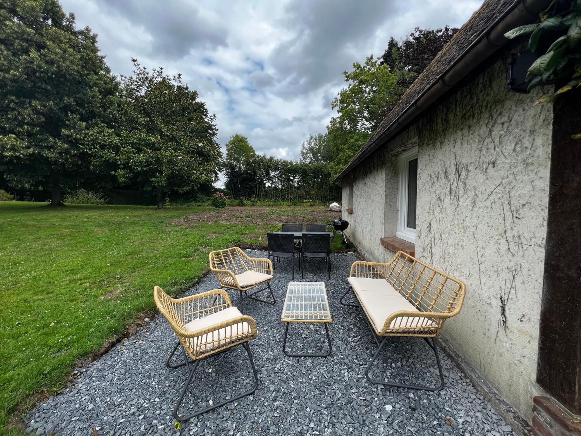 Le Clos De Lily Coudray-Rabut Exterior photo