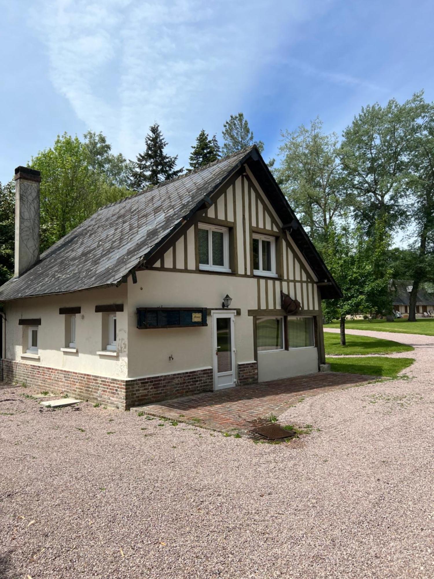 Le Clos De Lily Coudray-Rabut Exterior photo